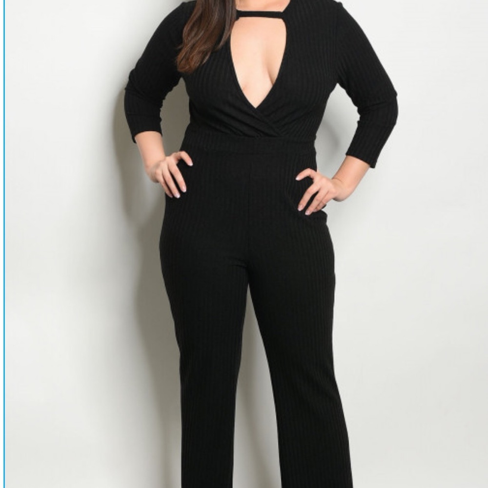 Plus Size Black Ribbed Knit Choker Jumpsuit - Picture 2 of 6